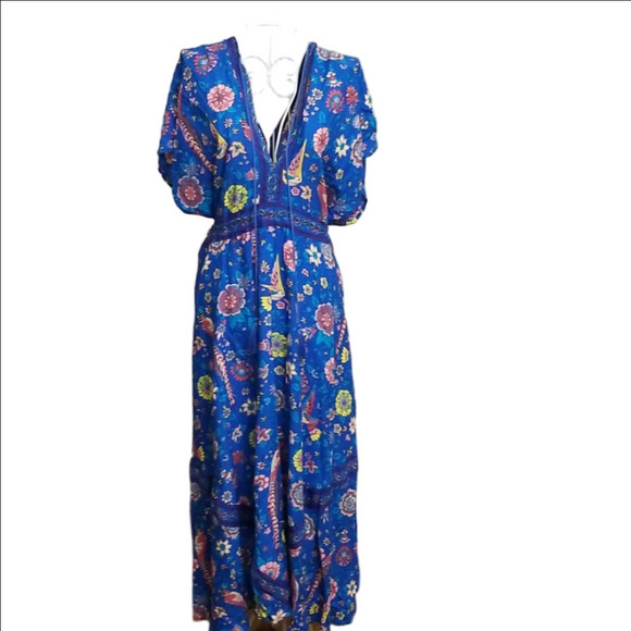 Dresses & Skirts - Boho women's blue patterned dress